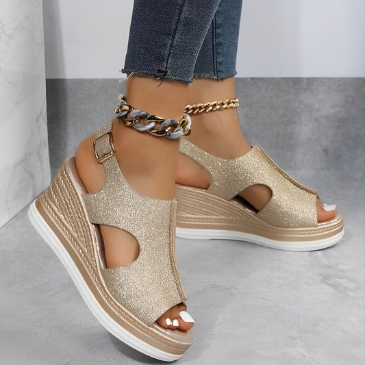 Neue orthopädische Sandalen