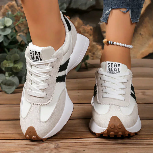 Stay-Real Sneakers | Retro-Style, der zu allem passt