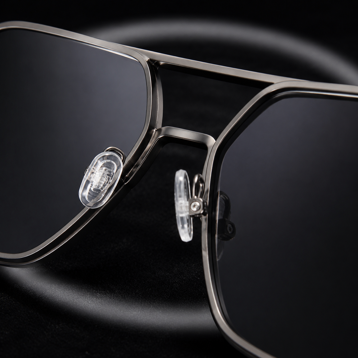 Luxury Metal Photochromic Sunglasses Polarized Stylish Chameleon Anti-glare Driving Shades UV400